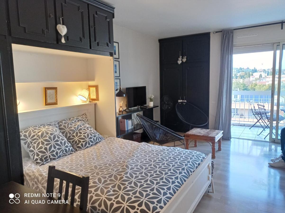 Jardins Du Pont Du Lys Apartment Juan-les-Pins Ngoại thất bức ảnh